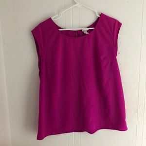 This shirt is super comfortable and silky!